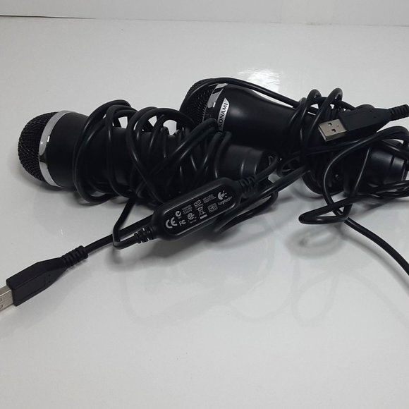 XBOX 360 The Voice: I Want You Game & 2 Microphones - Complete, Like New - Picture 4 of 4